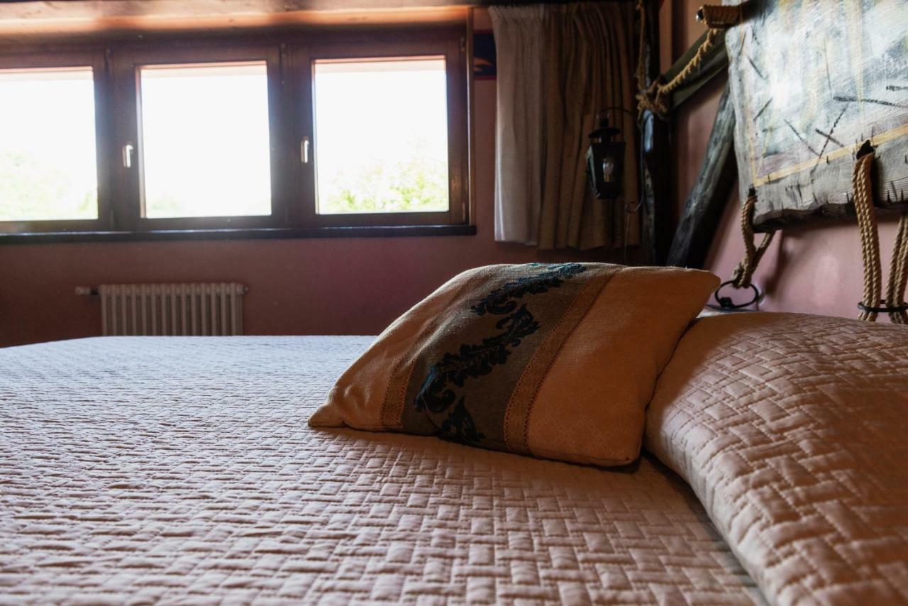 Agriturismo Mezzaluna Malchina Exteriér fotografie