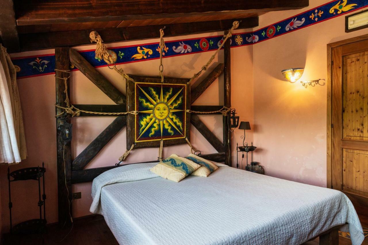 Agriturismo Mezzaluna Malchina Exteriér fotografie